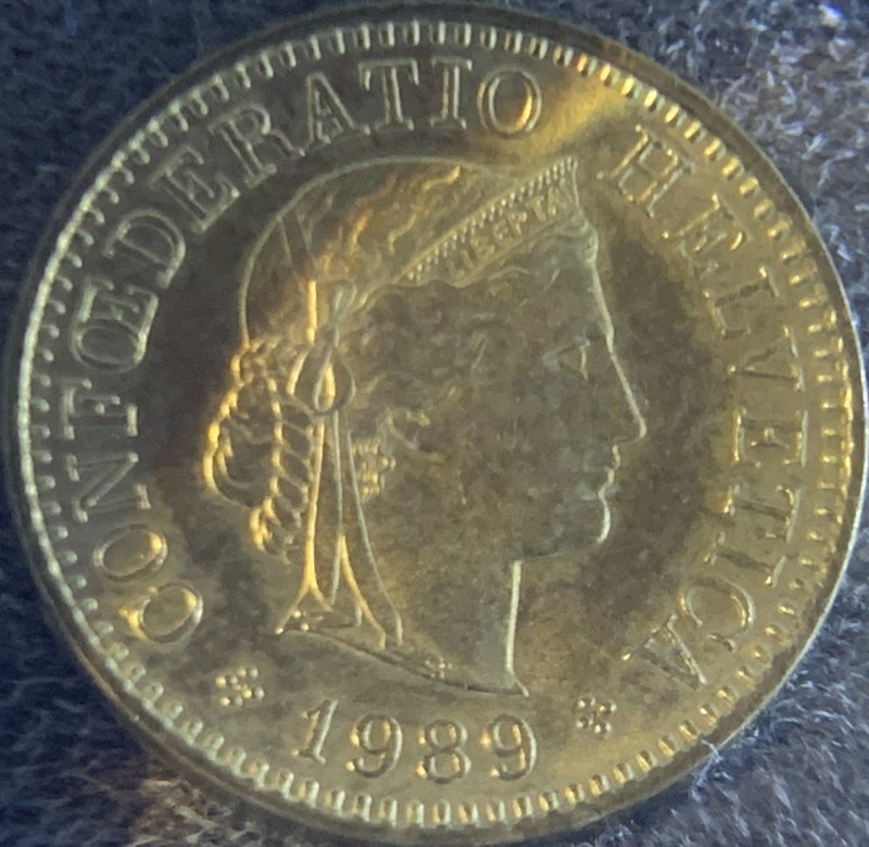 A-Running-Chain-Of-That-Coin-Dude's-World-Coin-Finds.